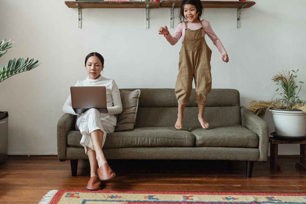 5 (Fast Paying) Work From Home Jobs for&nbsp;Moms